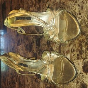 Laundry by Shellie Sega strappy sandals